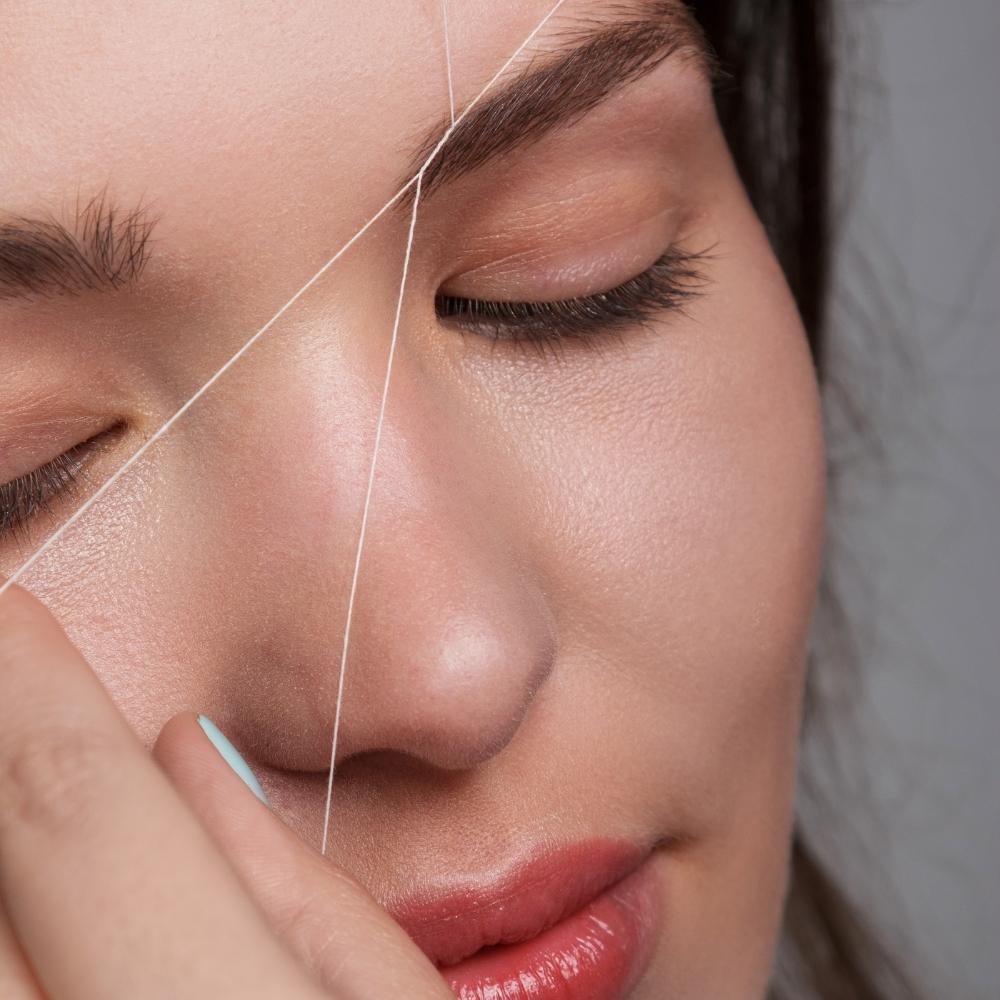 servicio-depilación-facial-hilo